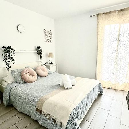 Sur Y Sol Junto Al Mar By Deihu Experiences Apartment Los Cristianos  Exterior photo
