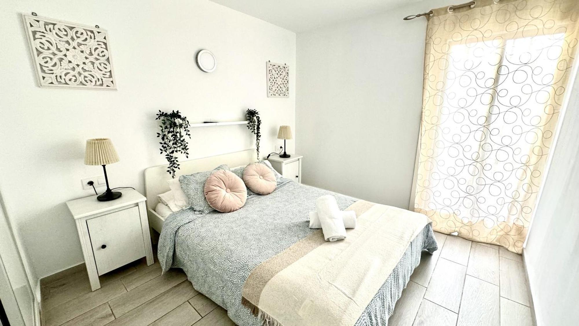 Sur Y Sol Junto Al Mar By Deihu Experiences Apartment Los Cristianos  Exterior photo